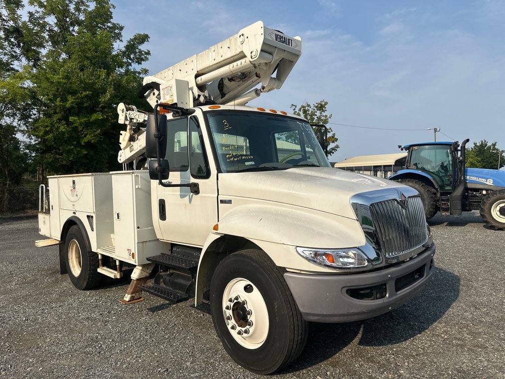 2014 INTERNATIONAL 4300M7 SBA 4X2 BUCKET TRUCK