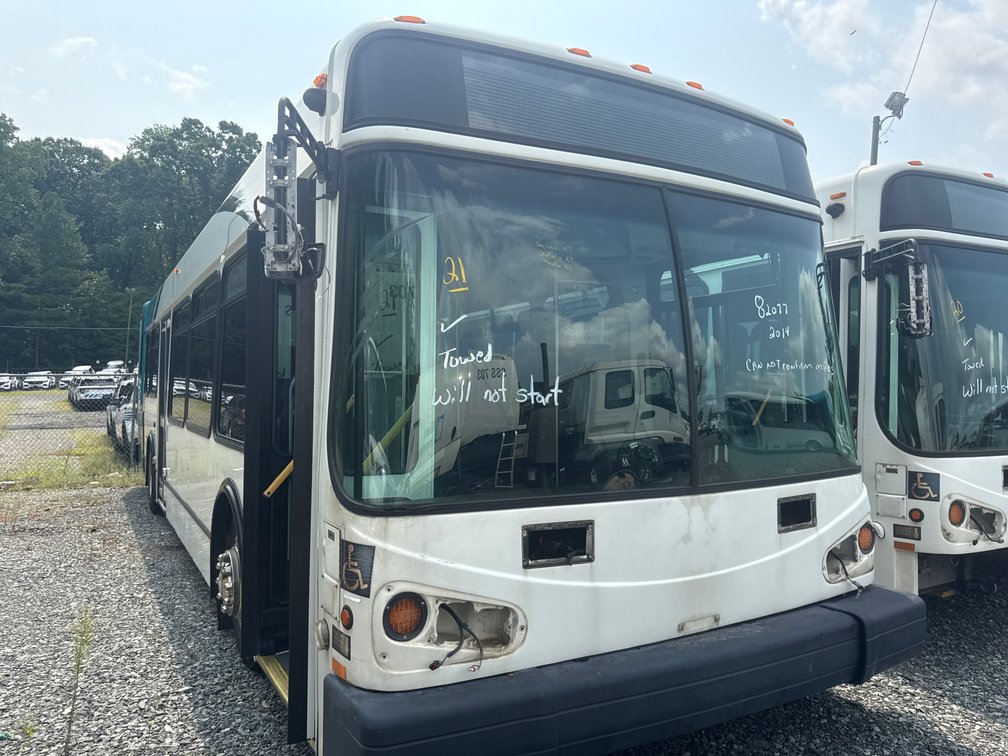 2014 ELDORADO NATIONAL EZ-RIDER II TRANSIT BUS