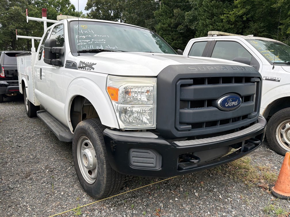 2014 FORD F-250 EXT UTILITY TRUCK