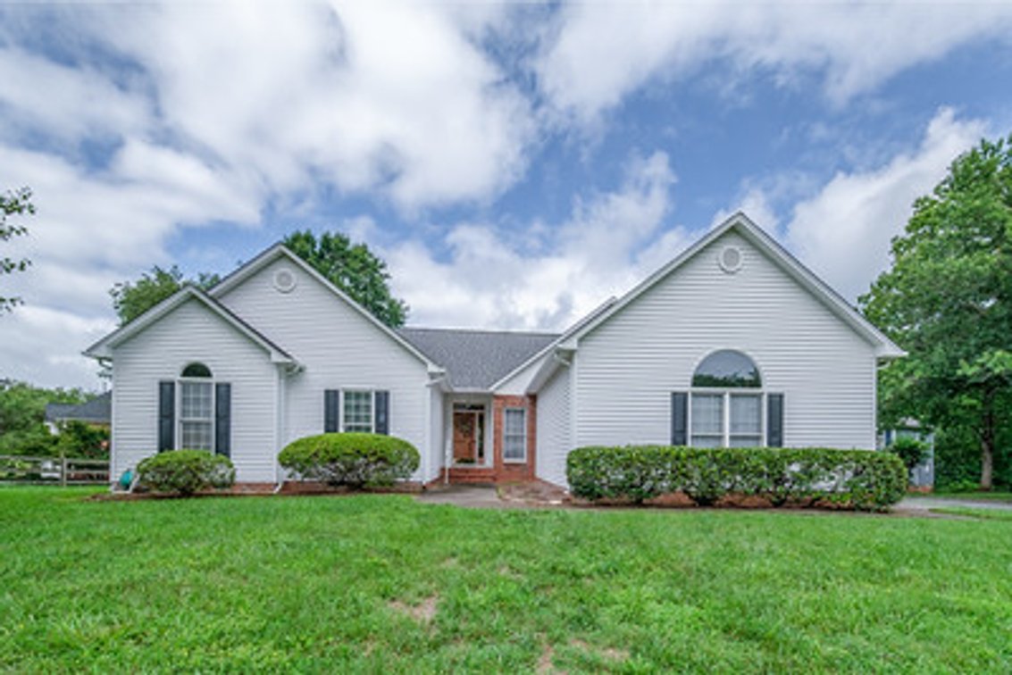 Image for Home For Sale in Lewisville - 201 Brookfarm Trail