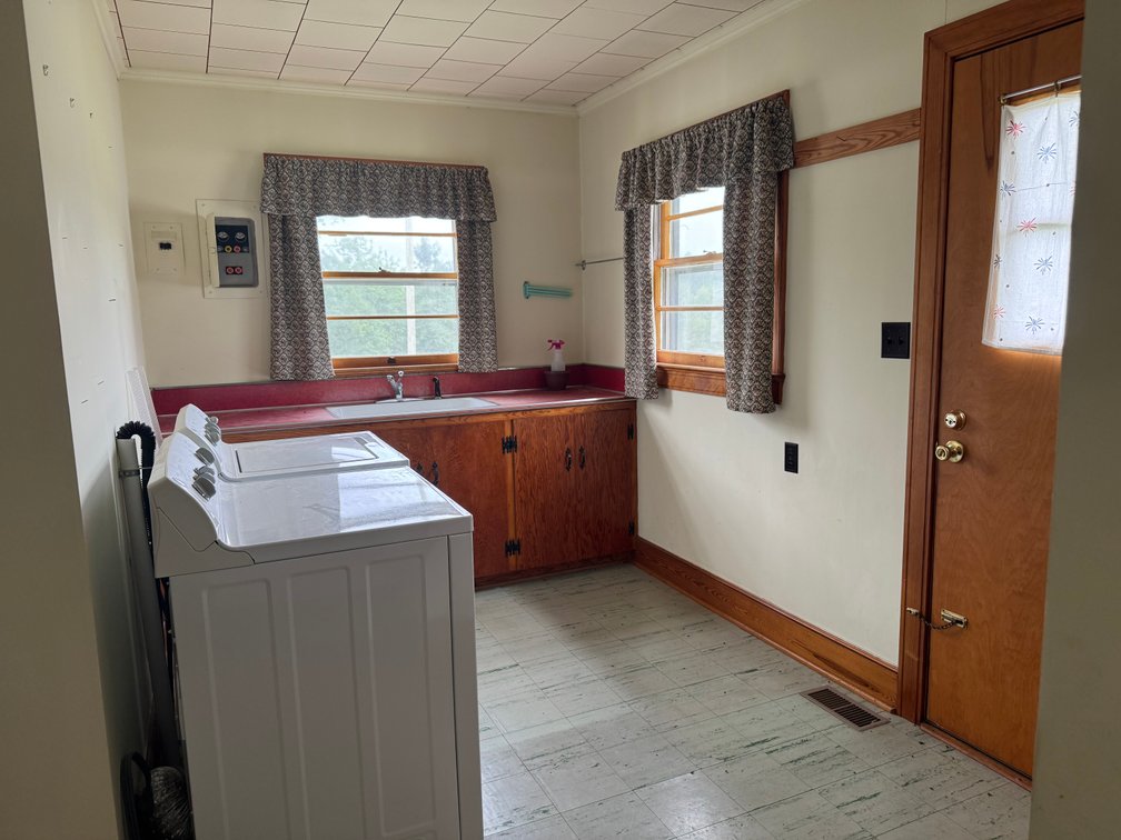 Image for Home For Sale in Siler City - 1100 Ben Smith Road