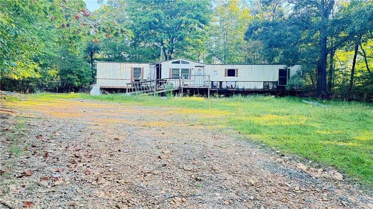 Land For Sale in Lowgap - 3787 Pine Ridge Road