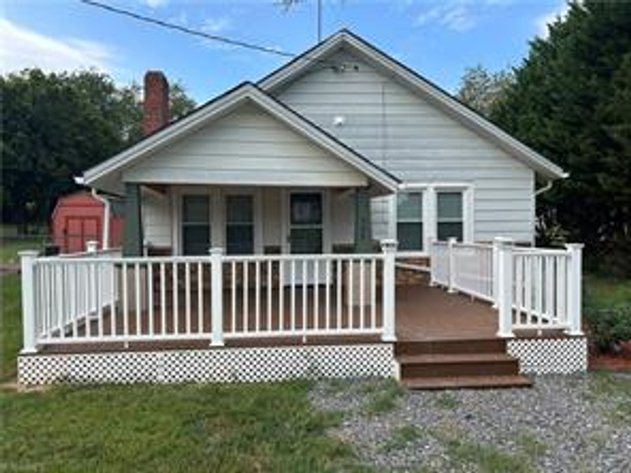 Image for Home For Sale in Mount Airy - 525 W Virginia Street