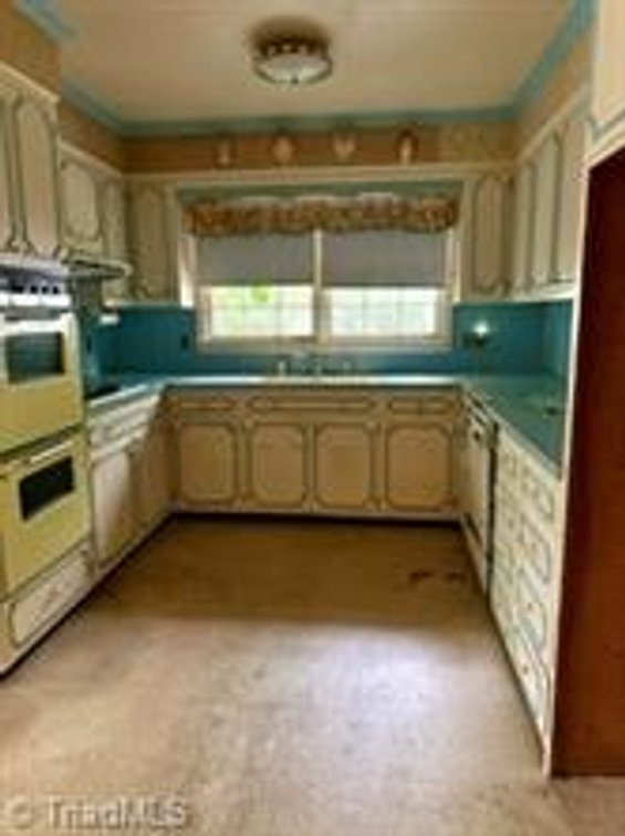 Image for Home For Sale in Mount Airy - 328 Robin Road