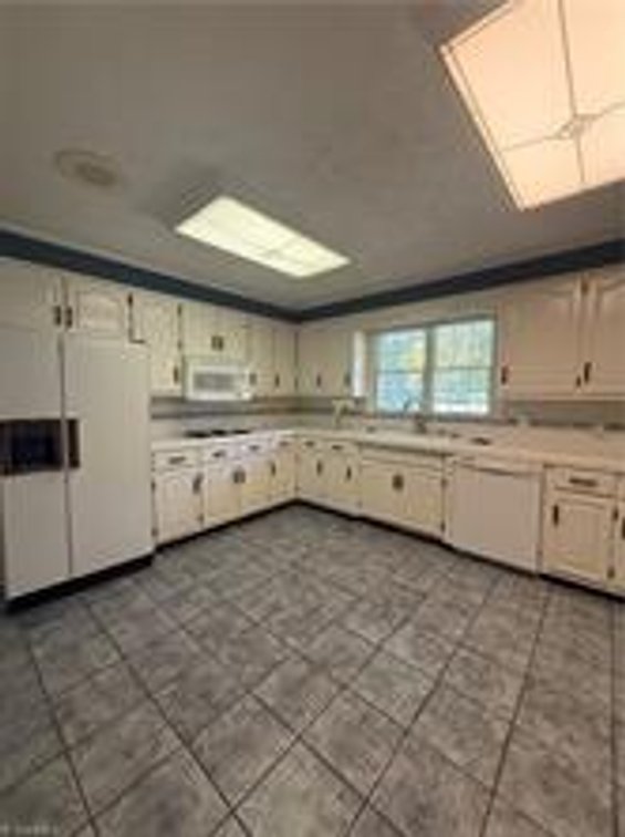 Image for Home For Sale in Mount Airy - 321 Pineview
