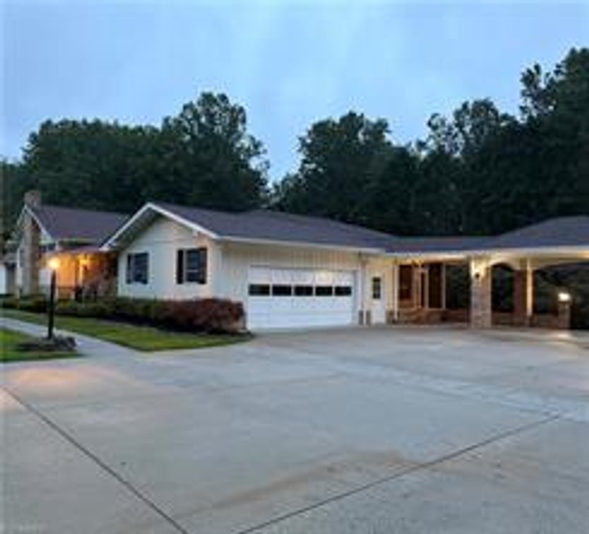 Image for Home For Sale in Mount Airy - 321 Pineview