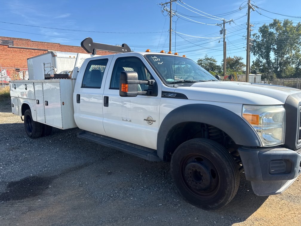 2014 FORD F-550