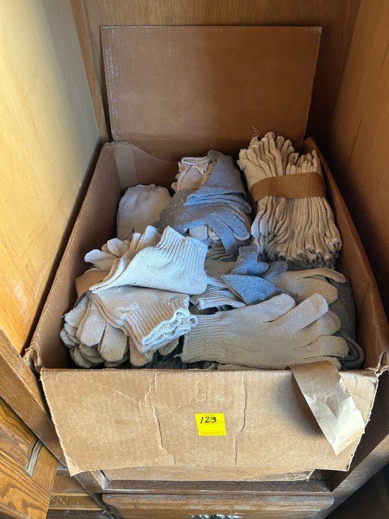 Miscellaneous Gloves