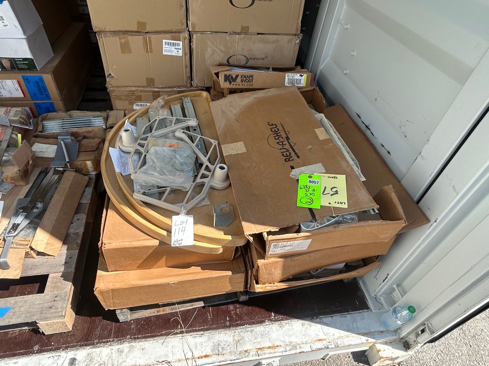 31" Half White Polymer Tray Set, Entire Pallet