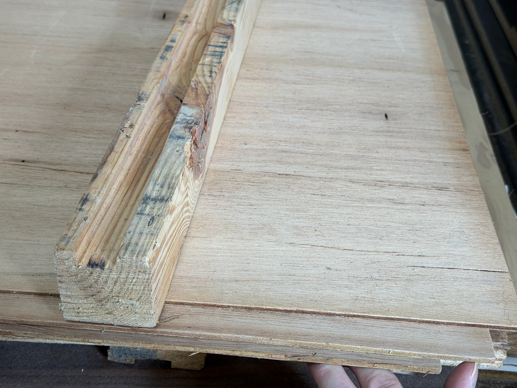 (1) 4x8 Sheet English Oak Sheeting Board
