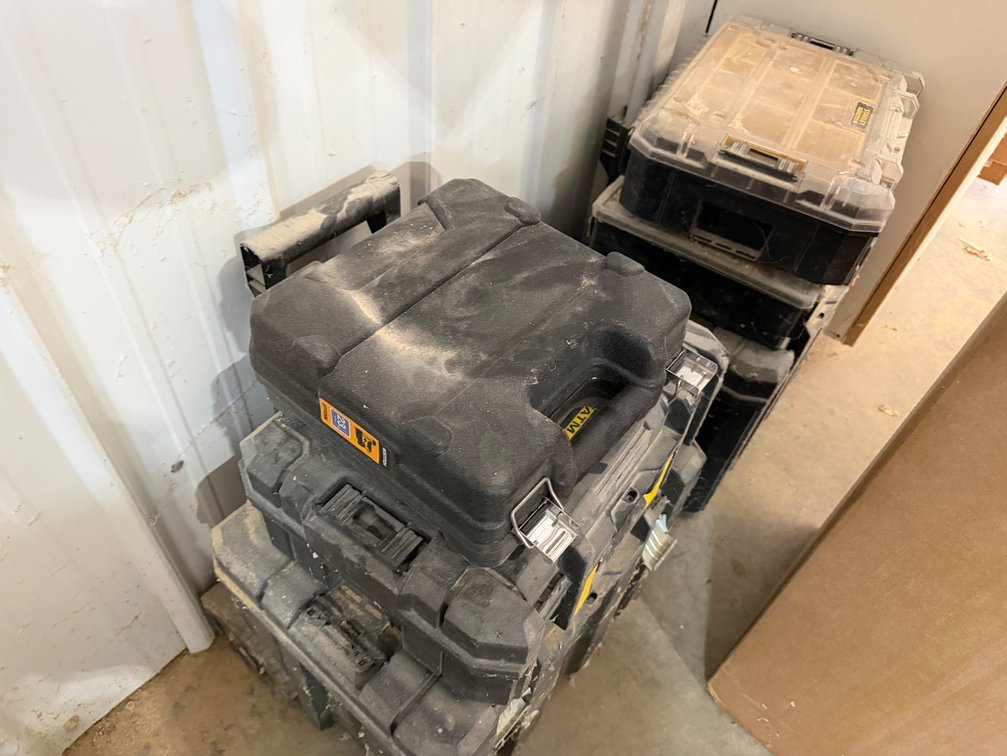 (5) Packout Boxes