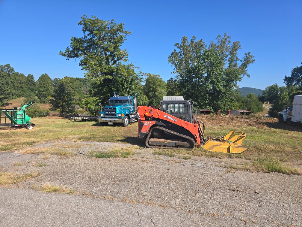 Image for J.C. Joyce Trucking & Paving Retirement Auction