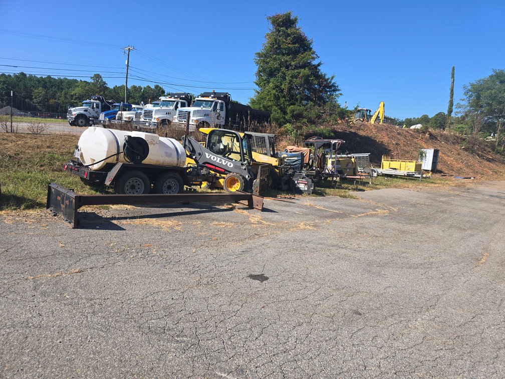 Image for J.C. Joyce Trucking & Paving Retirement Auction