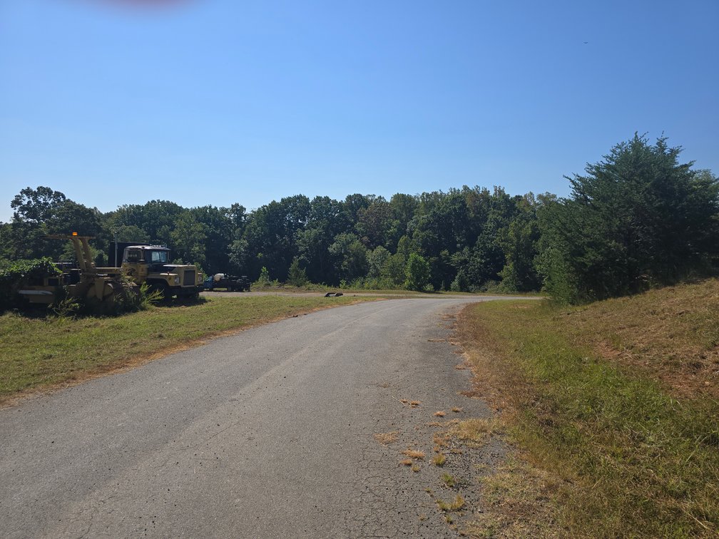Image for J.C. Joyce Trucking & Paving Retirement Auction