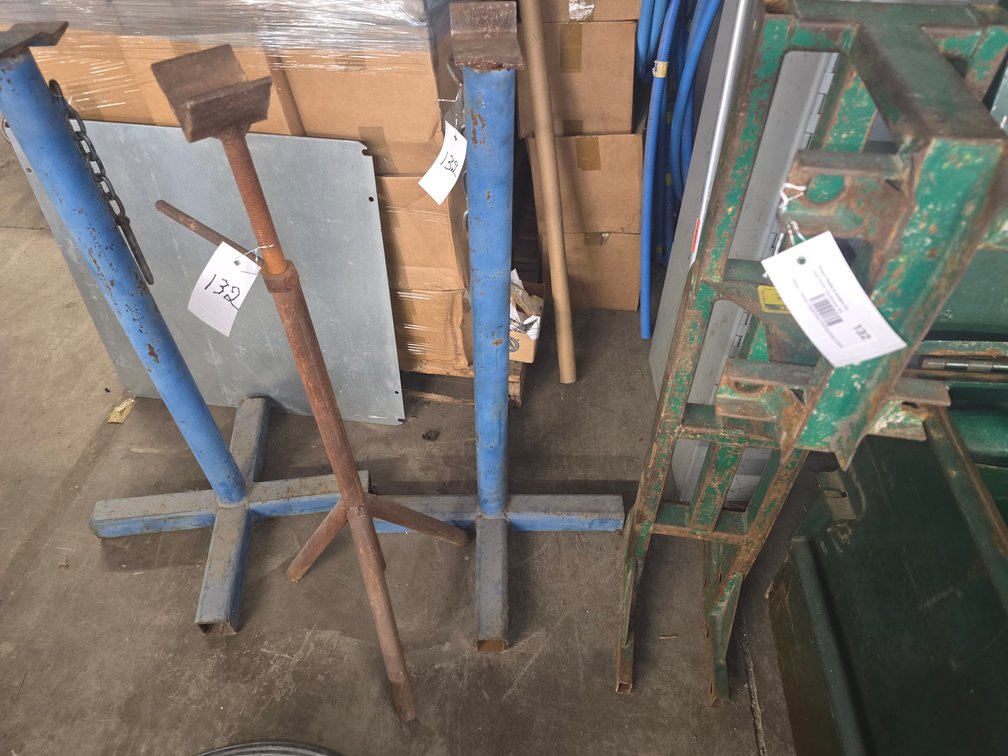 Greenlee 649 pipe adopter shear & pipe jacks
