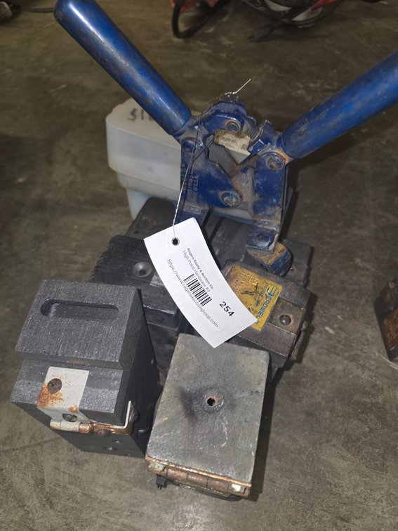 Cadweld molds & blocks