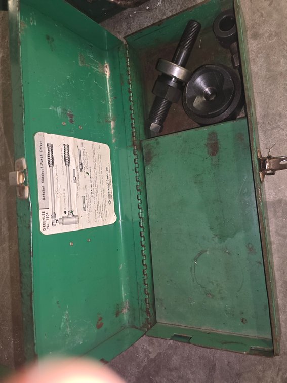 Greenlee No. 1804 ratchet knockout punch driver