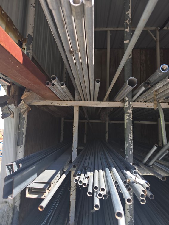 1/2 in conduit & bussbar