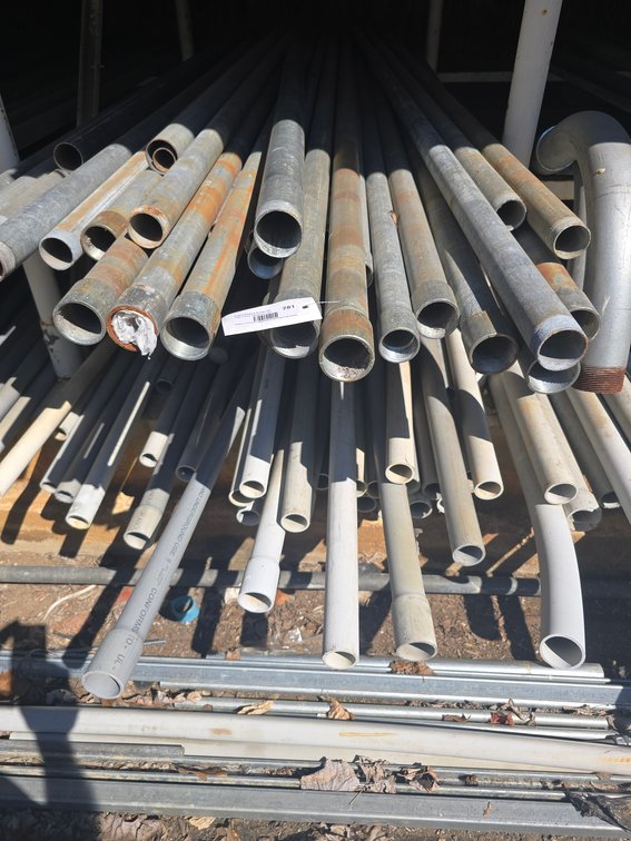 1 1/2 in conduit