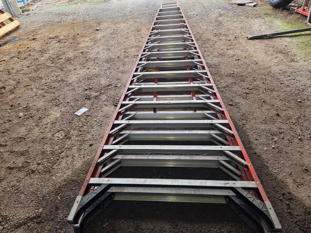 16 ft "A" ladder with 10 ft extension