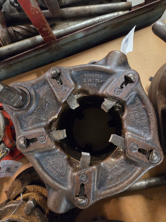 Rigid 2"-4" Hog Header threader with extension shaft