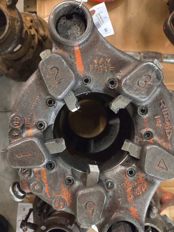 Rigid 2"-4" Hog Header threader
