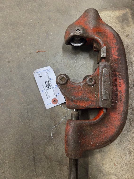 Rigid 2"-4" pipe cutter