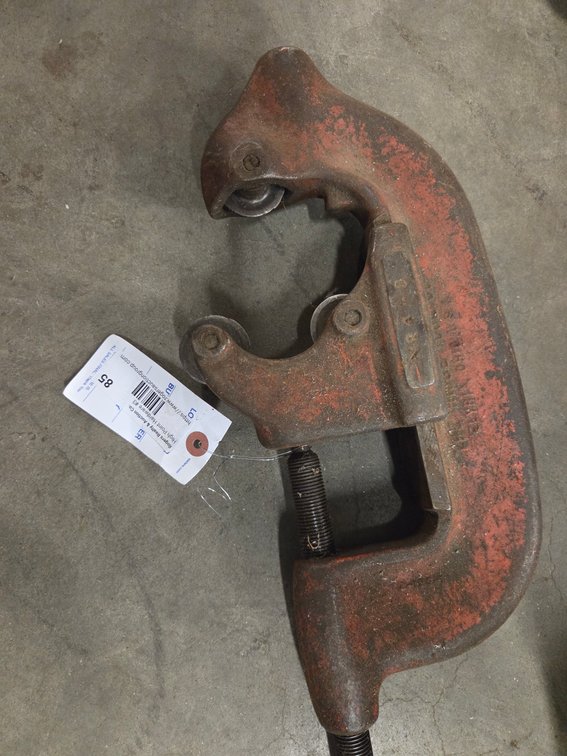 Rigid 2"-4" pipe cutter