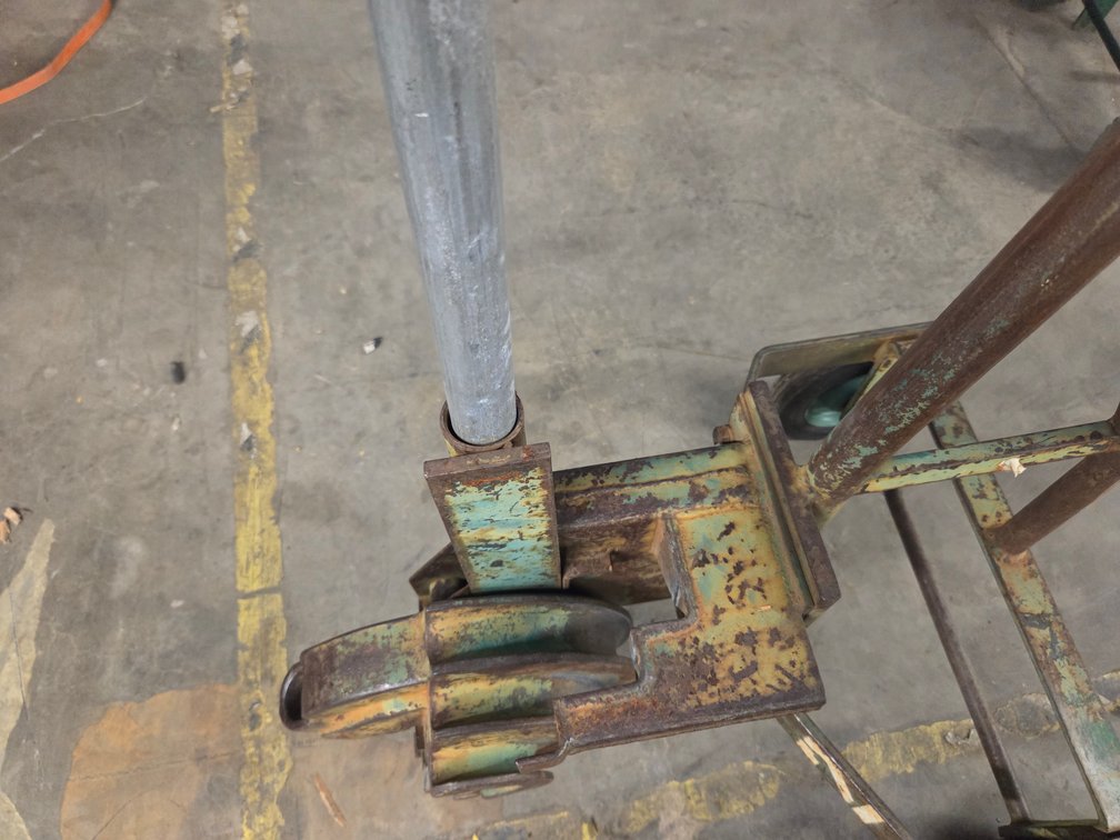 Mechanical pipe bender