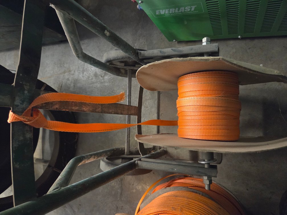 Nylon banding & clips