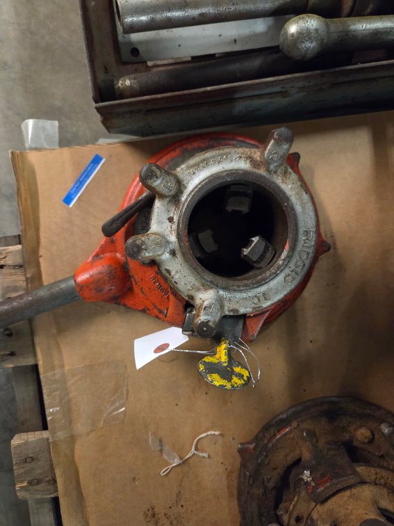 Rigid pipe threader