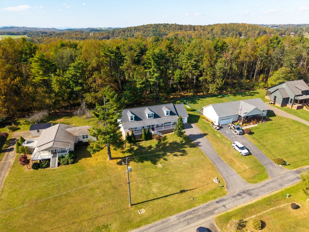 Image for Home For Sale in Fancy Gap - 85 Chateau Lane