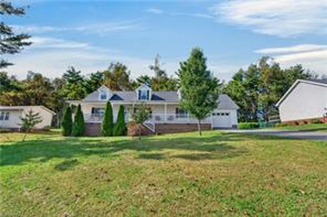 Image for Home For Sale in Fancy Gap - 85 Chateau Lane