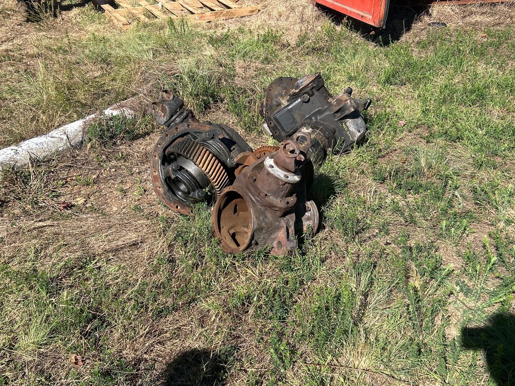 3 Mack Rear Differential’s
