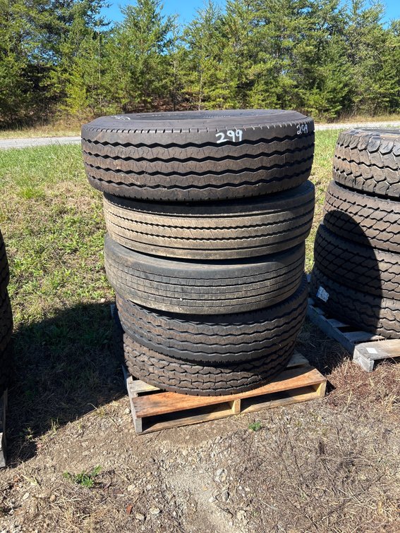 New & Lightly Used Miscellaneous Tires