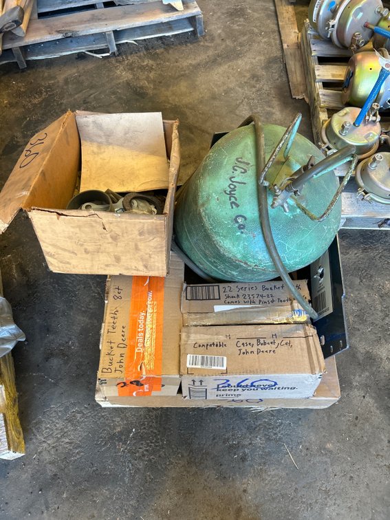 Miscellaneous Items & Bucket Teeth