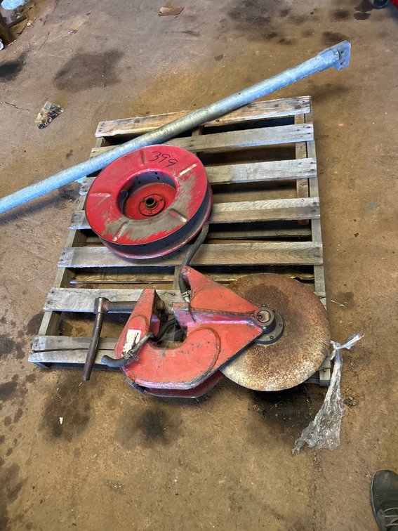 Asphalt Cutter & Hose Reel