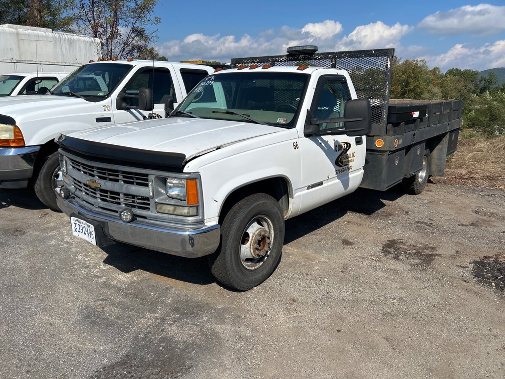 1998 Chevrolet C3500 Pickup Truck