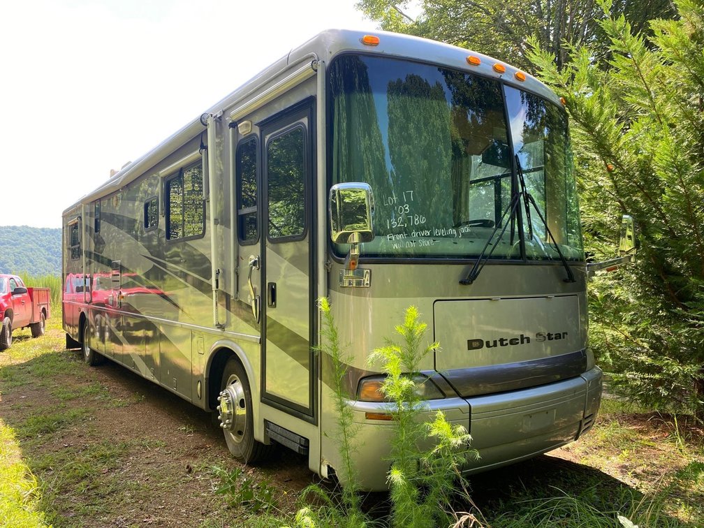 2003 SPARTAN MOTOR HOME (Preview Monday, August 1st 10am-2pm)