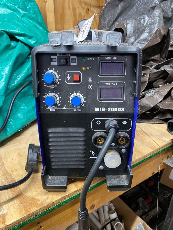 MIG 200D3 WELDER & ALUMINUM RODS