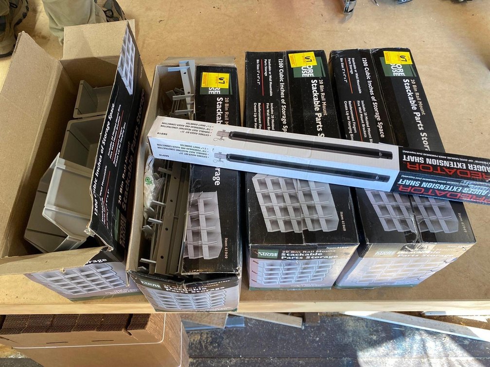 PREDATOR 21" AUGER EXTENSION SHAFT, (2) 20 BIN RAIL MOUNTS, 1 BOX (OPENED) BIN RAIL MOUNTS, 1 BOX WITH RAILS ONLY (NO BINS)