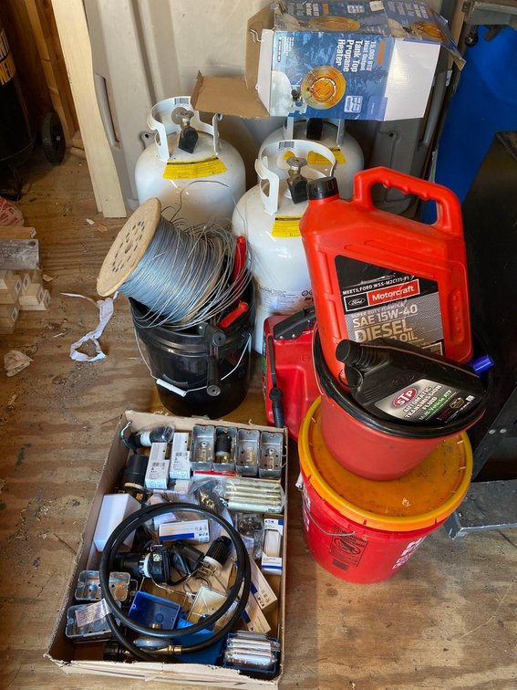 ELECTRICAL BOXES/PLUGS-PROPANE TANKS FOR MOTOR HOME-TANK TOP PROPANE HEATER