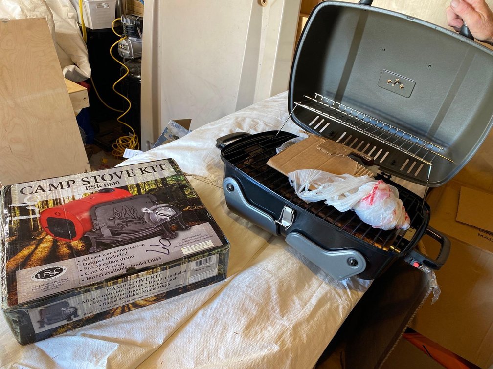 CAMP STOVE KIT-USED CAMPING GRILL