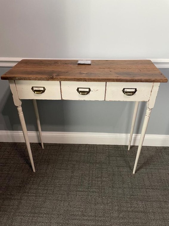 Table - Donated By Joey Martin - Class of 1984