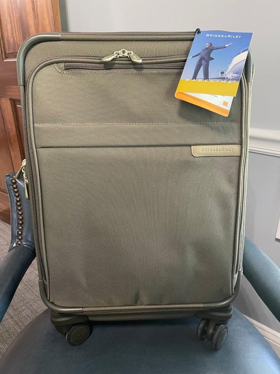 Briggs & Riley Travelware Domestic Carry-On Spinner - Olive - Donated By F Rees