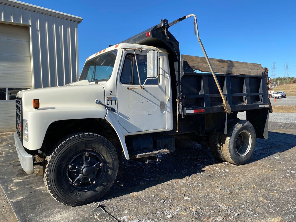 1986 INTERNATIONAL DUMP TRUCK-DT466-S1700-SINGLE AXLE