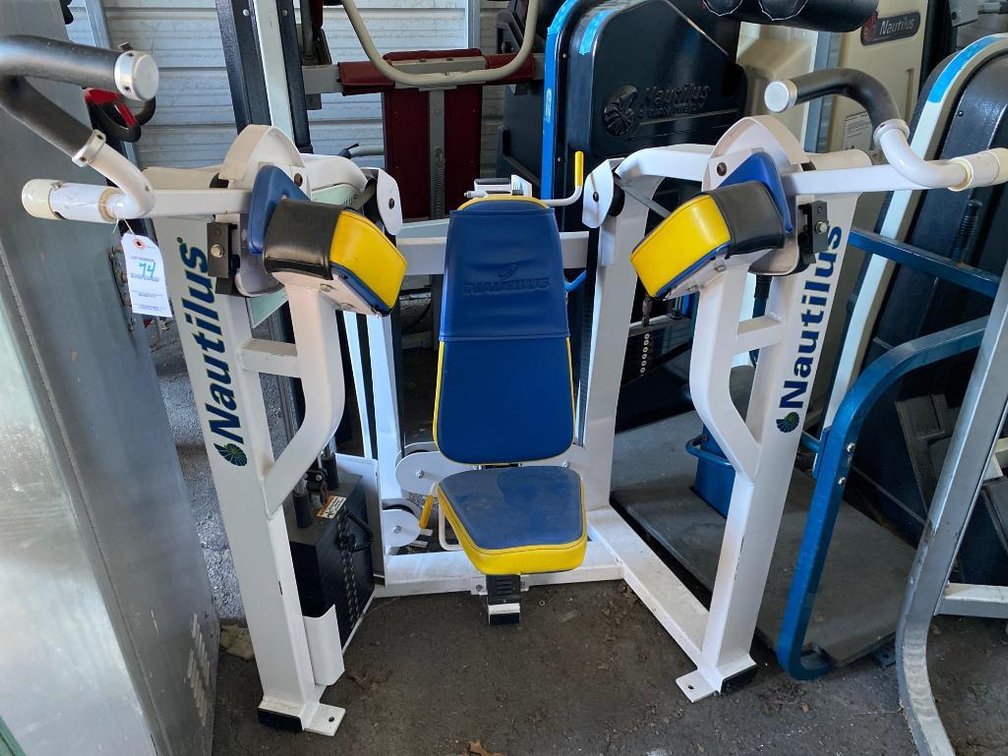 NAUTILUS EXERCISE EQUIPMENT-BICEP MACHINE