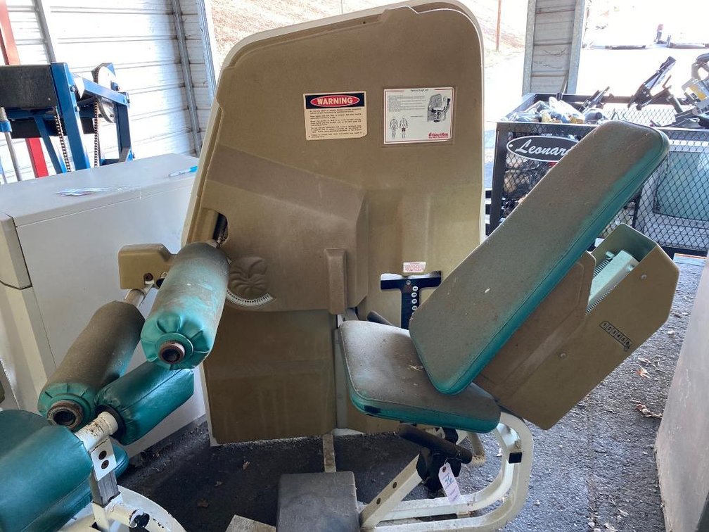 NAUTILUS EXERCISE EQUIPMENT-SEATED LEG CURLS