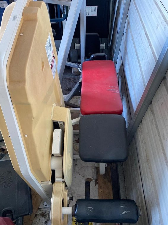 NAUTILUS EXERCISE EQUIPMENT