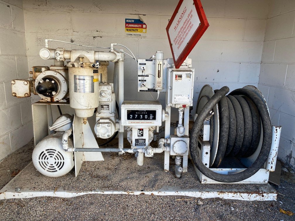 QUANTEK FUEL STATION EQUIPMENT-(CONDITION UNKNOWN)